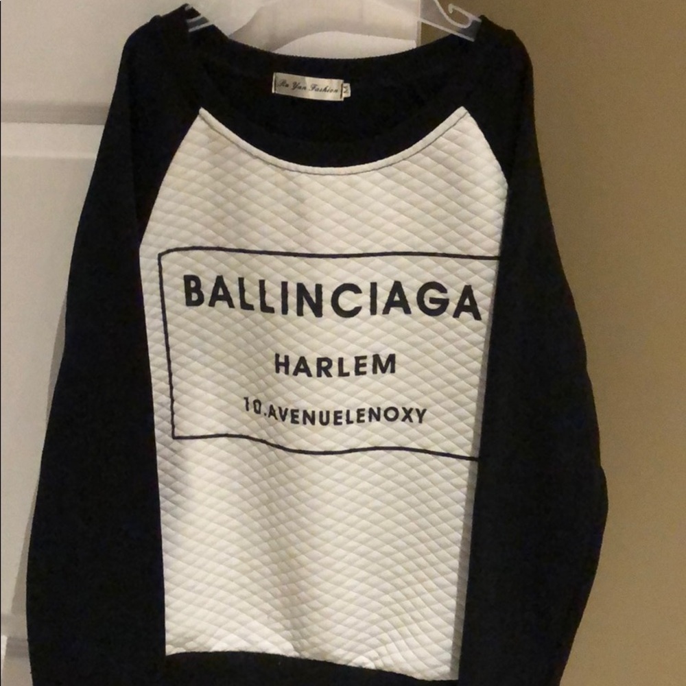 Fleece crew neck sweater